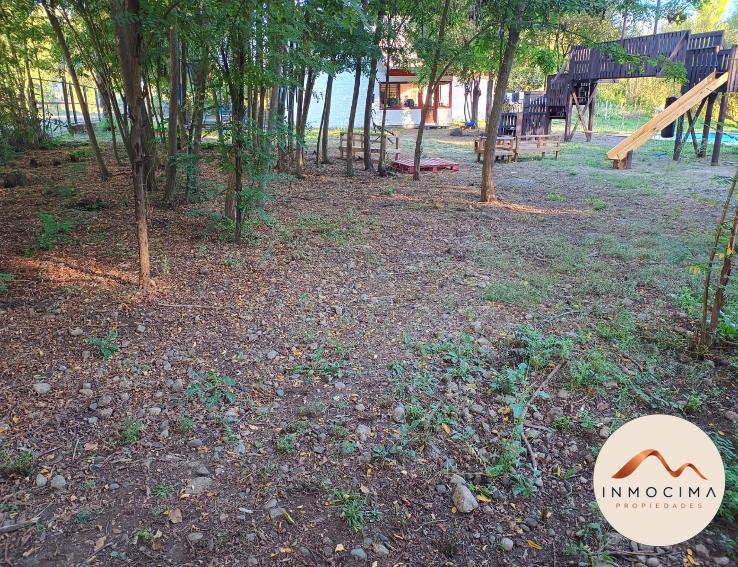 Venta Parcela Longaví con Casa y Campamento Agrícola