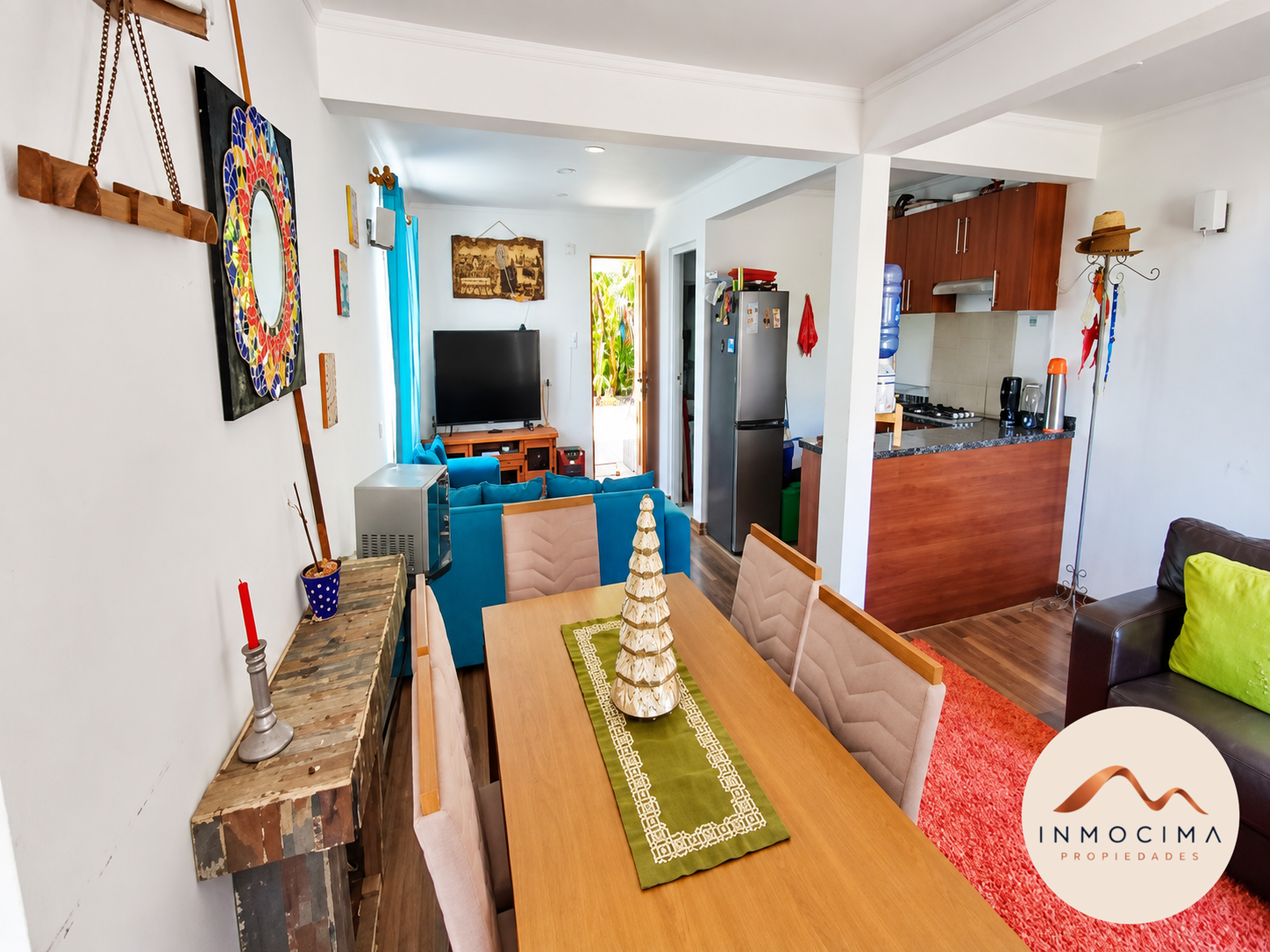 Casa Quillon (1) Venta Casa en Quillón: 4 Dormitorios, Amplio Terreno y Piscina