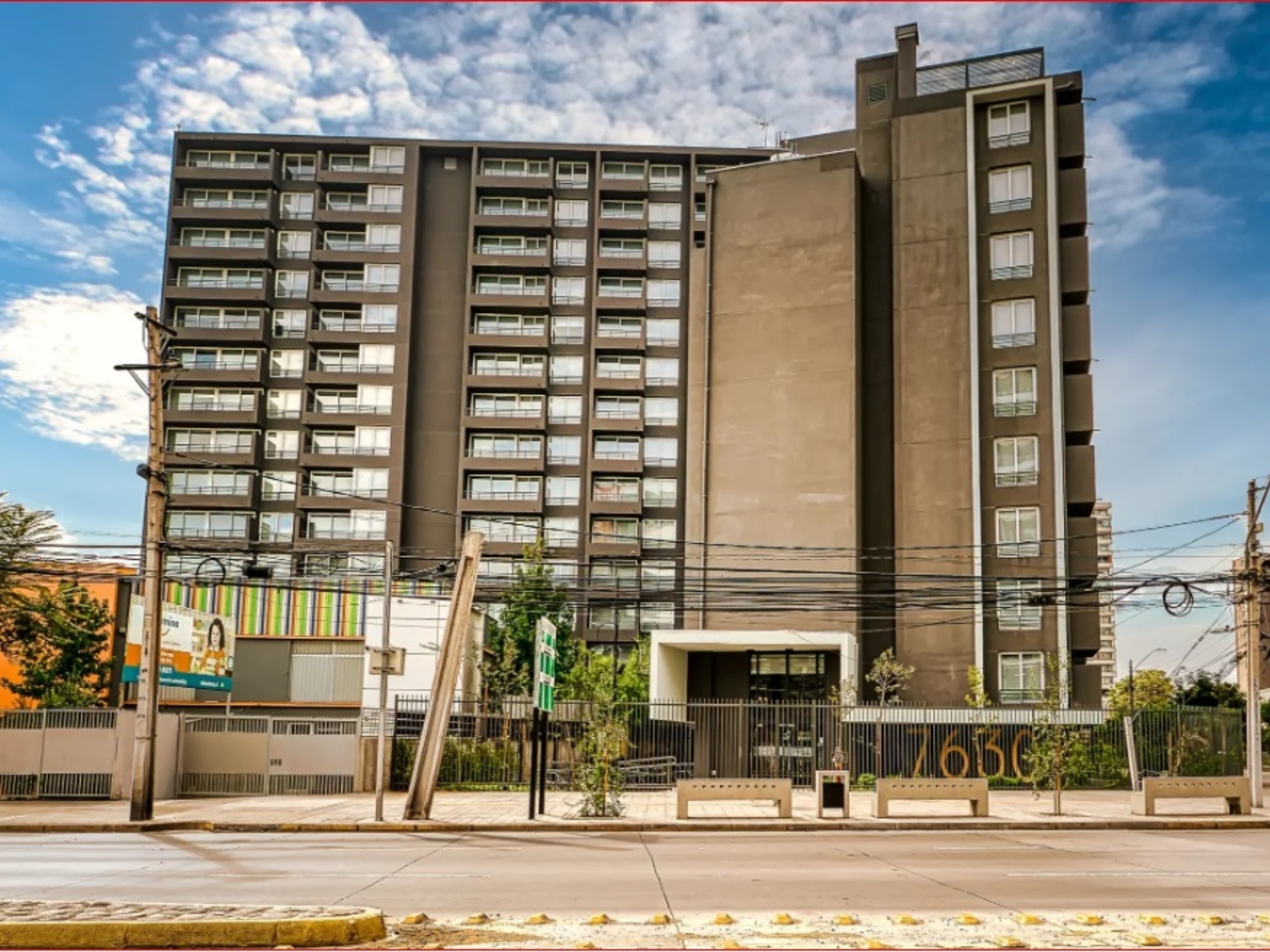 Venta de departamento en la Florida:A pasos del metro